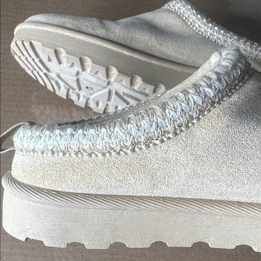 Altar’d State Platform Clog - Cream - Picture 3 of 9